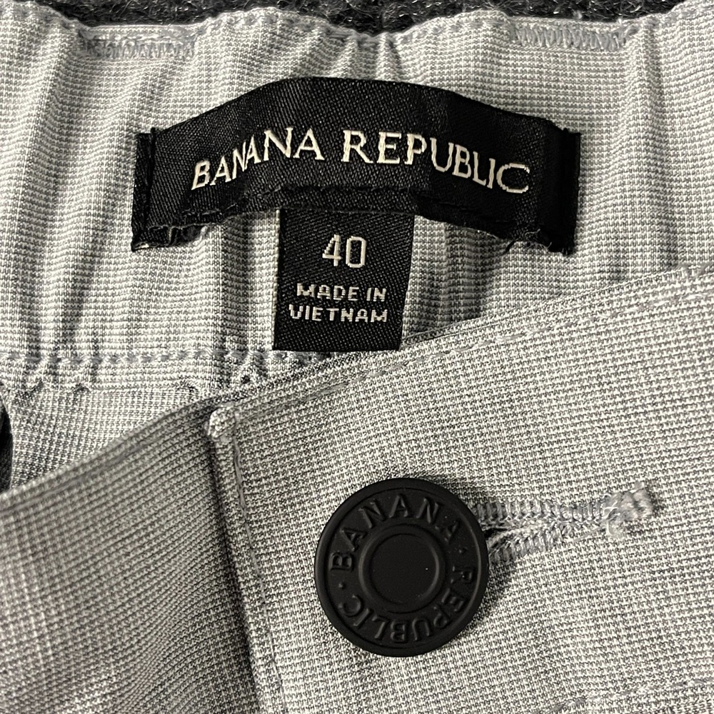 Banana Republic Shorts Mens 40 Gray Stretch Elastic Waist Flat Front Casual - Picture 6 of 12